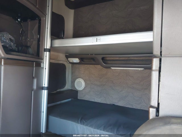 Продаж на аукціоні авто 2016 Volvo Vn Vnl, vin: 4V4NC9EJXGN957742, номер лоту: 44771107