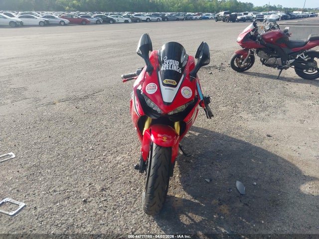 Продажа на аукционе авто 2018 Honda Cbr1000 Rr, vin: JH2SC7710JK100779, номер лота: 44771185