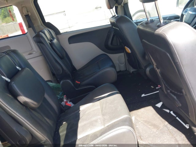 44771186 :رقم المزاد ، 2C4RC1BG3ER396579 vin ، 2014 Chrysler Town & Country Touring مزاد بيع