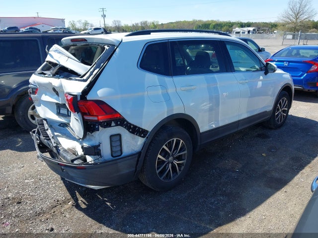 2019 VOLKSWAGEN TIGUAN 3VV2B7AX7KM083032 Photo 3