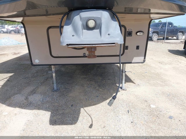 2014 Coachmen Chaparral მანქანა იყიდება აუქციონზე, vin: 5ZT3CH0B2EA309134, აუქციონის ნომერი: 44771208