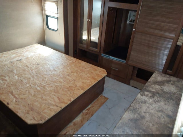 2014 Coachmen Chaparral მანქანა იყიდება აუქციონზე, vin: 5ZT3CH0B2EA309134, აუქციონის ნომერი: 44771208