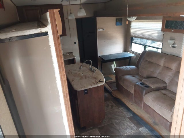 2014 Coachmen Chaparral მანქანა იყიდება აუქციონზე, vin: 5ZT3CH0B2EA309134, აუქციონის ნომერი: 44771208