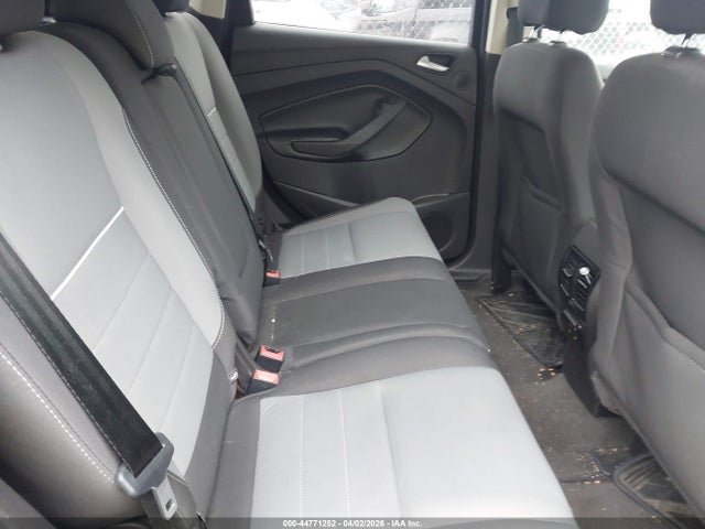 44771252 :رقم المزاد ، 1FMCU9GX2EUD62514 vin ، 2014 Ford Escape Se مزاد بيع