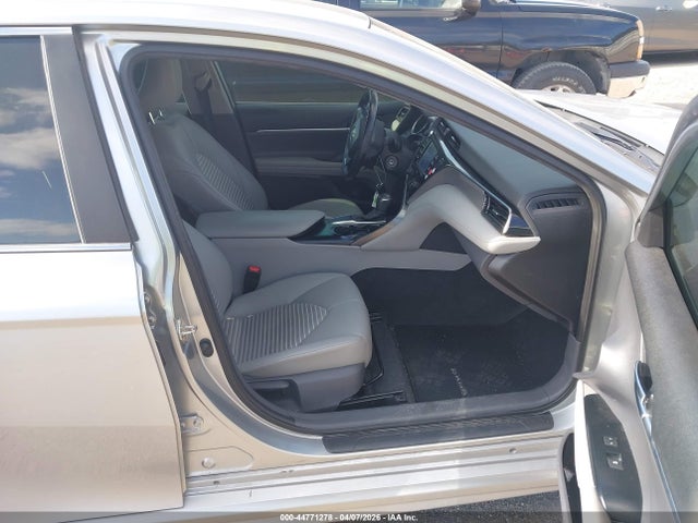 4T1G11AK6LU960711 Toyota CAMRY SE