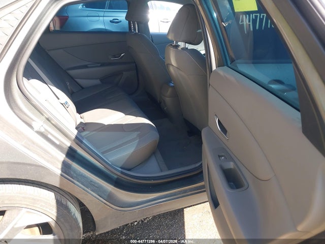 2025 Hyundai Elantra Sel Sport მანქანა იყიდება აუქციონზე, vin: KMHLM4DG2SU962503, აუქციონის ნომერი: 44771296