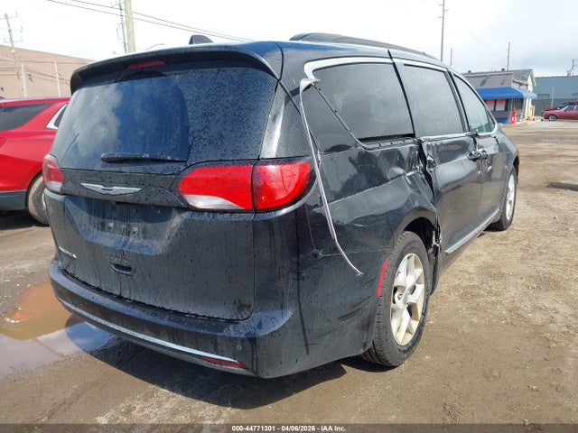 Aukcja sprzedaży 2017 Chrysler Pacifica Touring-l, vin: 2C4RC1BG0HR832387, numer aukcji: 44771301