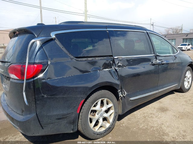 Aukcja sprzedaży 2017 Chrysler Pacifica Touring-l, vin: 2C4RC1BG0HR832387, numer aukcji: 44771301