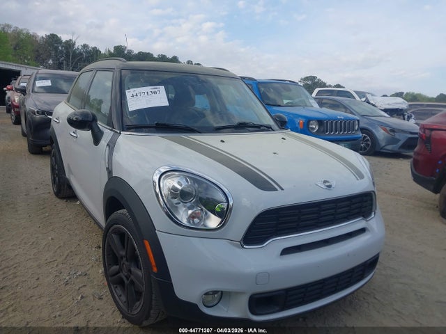 2011 MINI COOPER S COUNTRYMAN WMWZC3C52BWL80303