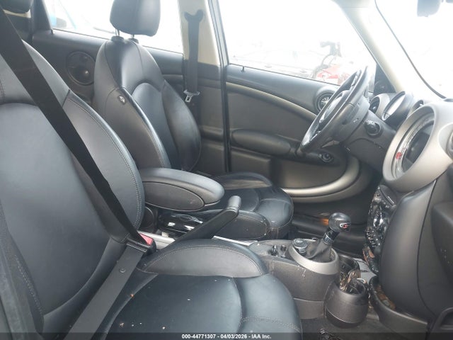 2011 MINI COOPER S COUNTRYMAN WMWZC3C52BWL80303 Photo 4