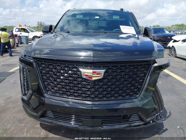 Продажа на аукционе авто 2026 Cadillac Escalade Luxury, vin: 1GYS8BKL4TR125677, номер лота: 44771322