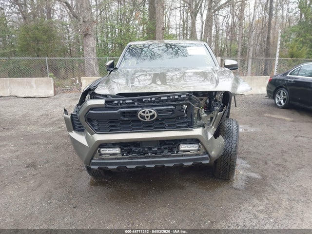 2025 Toyota Tacoma Trd Off Road მანქანა იყიდება აუქციონზე, vin: 3TMLB5JN0SM180238, აუქციონის ნომერი: 44771382