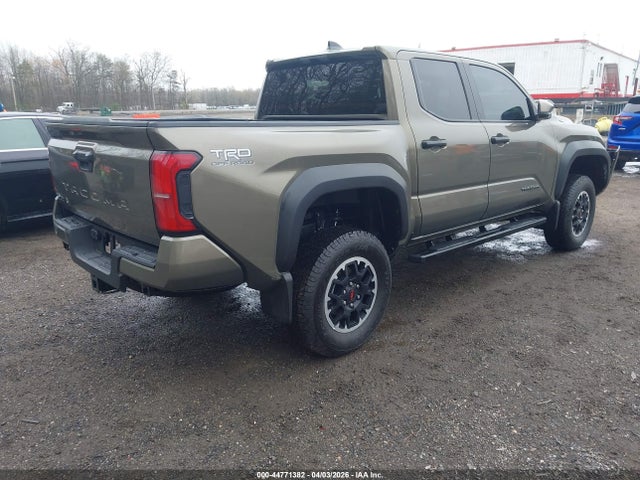 2025 Toyota Tacoma Trd Off Road მანქანა იყიდება აუქციონზე, vin: 3TMLB5JN0SM180238, აუქციონის ნომერი: 44771382