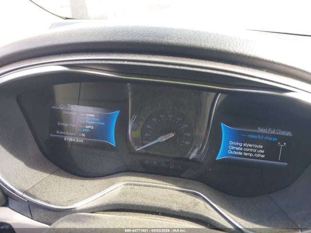 2017 Ford Fusion Energi Se Luxury მანქანა იყიდება აუქციონზე, vin: 3FA6P0PU8HR320232, აუქციონის ნომერი: 44771401