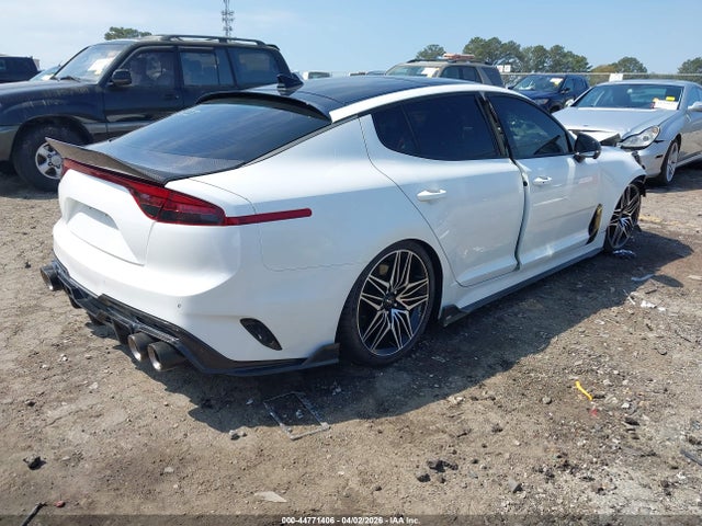 Продажа на аукционе авто 2023 Kia Stinger Gt2, vin: KNAE55LC6P6134333, номер лота: 44771406