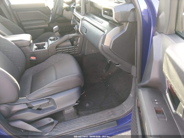44771413 :رقم المزاد ، 3TMLB5JN1SM141318 vin ، 2025 Toyota Tacoma Sr5 مزاد بيع