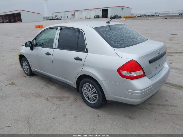 2010 NISSAN VERSA 3N1CC1AP6AL391992 Photo 2