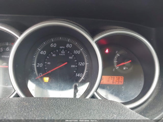 2010 NISSAN VERSA 3N1CC1AP6AL391992 Photo 6