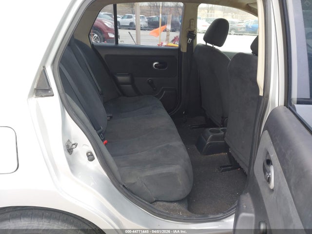 2010 NISSAN VERSA 3N1CC1AP6AL391992 Photo 7