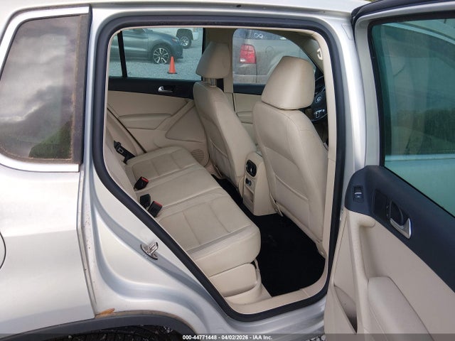 2015 VOLKSWAGEN TIGUAN WVGAV7AX1FW504326 Photo 7
