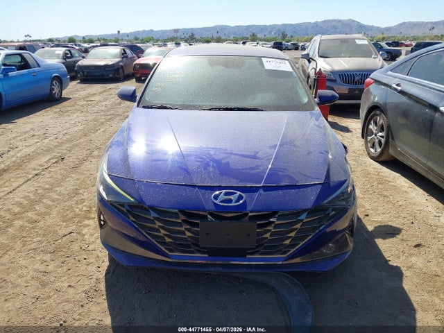 KMHLP4AG9PU562456 Hyundai Elantra Limited