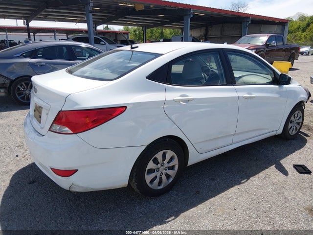 2017 Hyundai Accent Se მანქანა იყიდება აუქციონზე, vin: KMHCT4AE7HU241611, აუქციონის ნომერი: 44771460