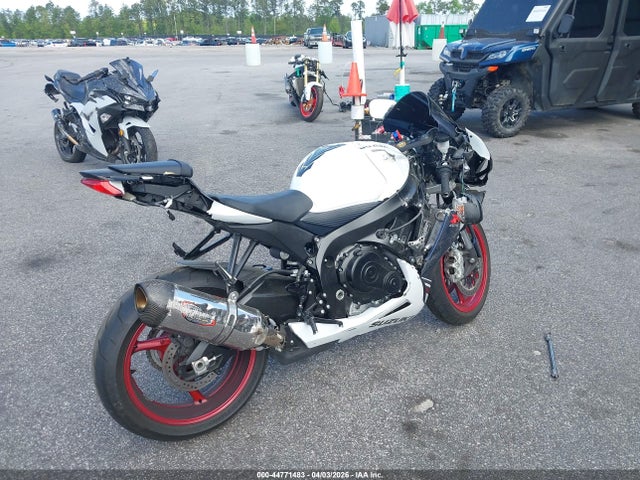 Suzuki GSX-R600 2025 JS1GN7FAXS7100197 Image 4