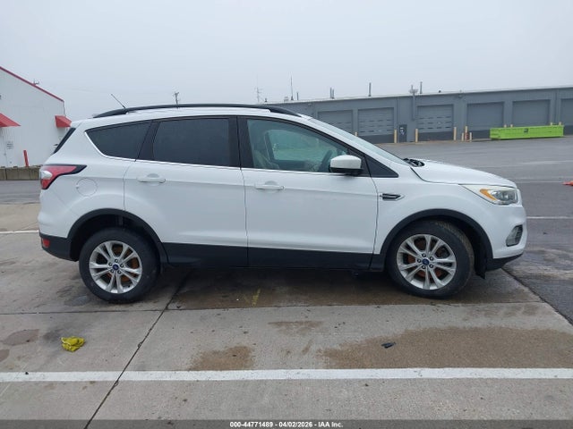 44771489 :رقم المزاد ، 1FMCU9GD3HUE76743 vin ، 2017 Ford Escape Se مزاد بيع