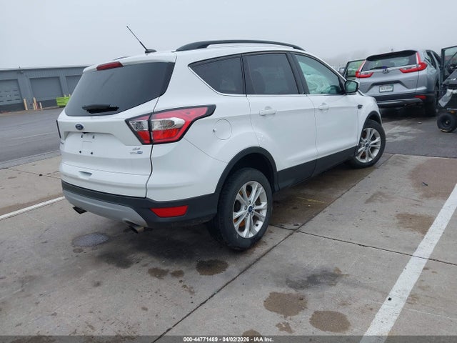 44771489 :رقم المزاد ، 1FMCU9GD3HUE76743 vin ، 2017 Ford Escape Se مزاد بيع
