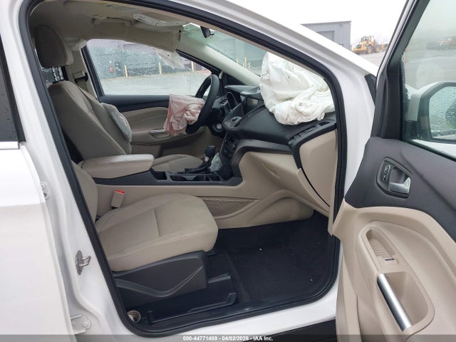 44771489 :رقم المزاد ، 1FMCU9GD3HUE76743 vin ، 2017 Ford Escape Se مزاد بيع