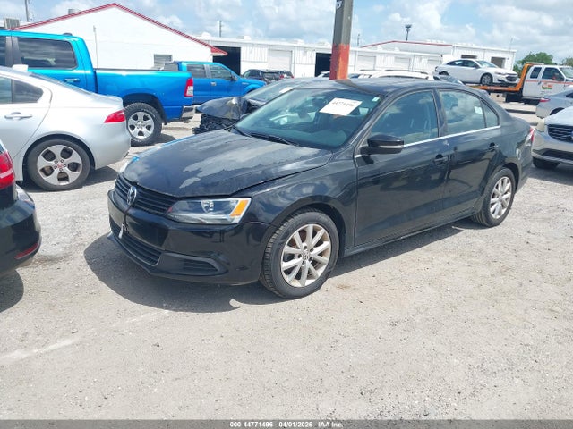 44771496 :رقم المزاد ، 3VWD17AJ6EM295640 vin ، 2014 Volkswagen Jetta 1.8t Se مزاد بيع