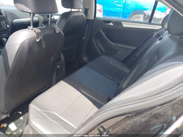44771496 :رقم المزاد ، 3VWD17AJ6EM295640 vin ، 2014 Volkswagen Jetta 1.8t Se مزاد بيع