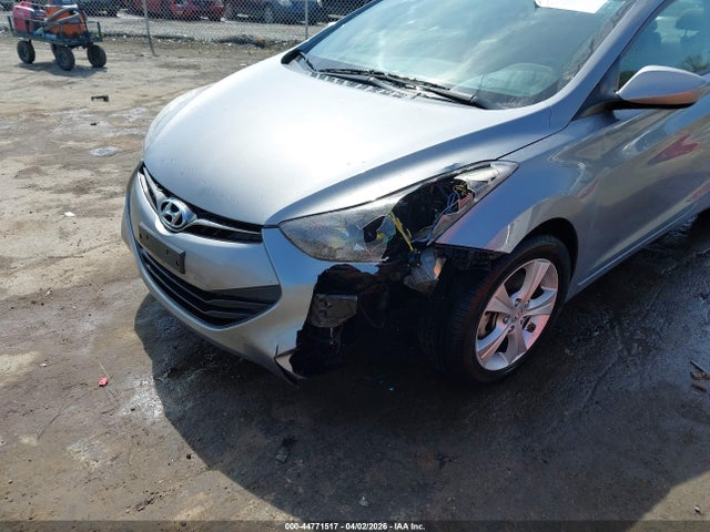 Продаж на аукціоні авто 2013 Hyundai Elantra Gs, vin: KMHDH6AE5DU005910, номер лоту: 44771517