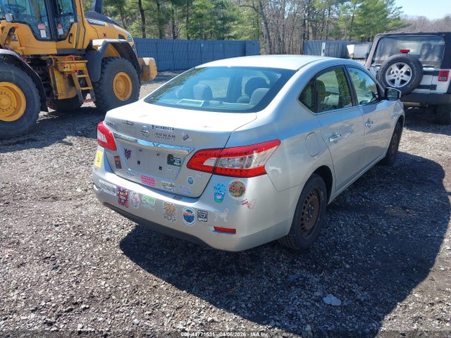 2015 Nissan Sentra S მანქანა იყიდება აუქციონზე, vin: 3N1AB7AP5FY349434, აუქციონის ნომერი: 44771531
