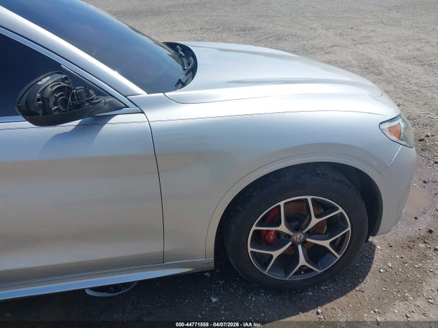 44771558 :رقم المزاد ، ZASPAKBN0L7C82661 vin ، 2020 Alfa Romeo Stelvio Ti Awd مزاد بيع