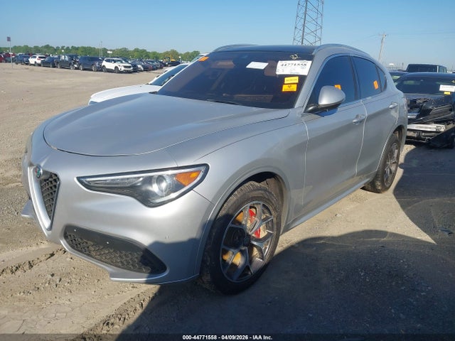 Продажа на аукционе авто 2020 Alfa Romeo Stelvio Ti Awd, vin: ZASPAKBN0L7C82661, номер лота: 44771558