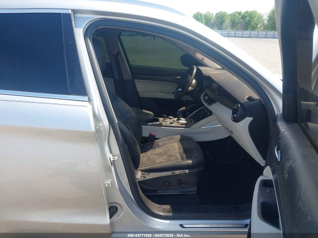 Продажа на аукционе авто 2020 Alfa Romeo Stelvio Ti Awd, vin: ZASPAKBN0L7C82661, номер лота: 44771558