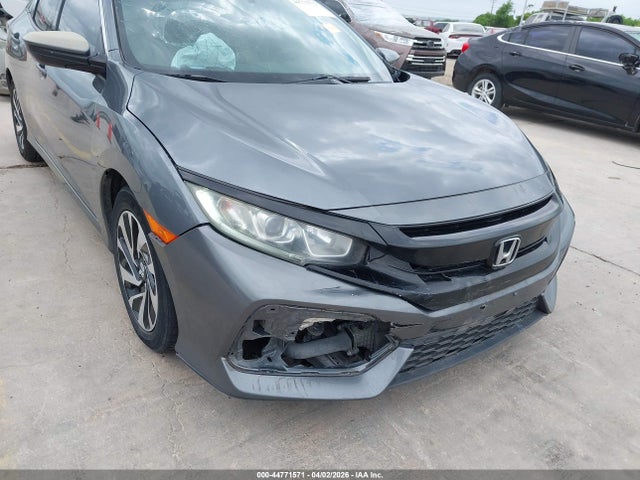 44771571 :رقم المزاد ، SHHFK7H29JU233668 vin ، 2018 Honda Civic Lx مزاد بيع
