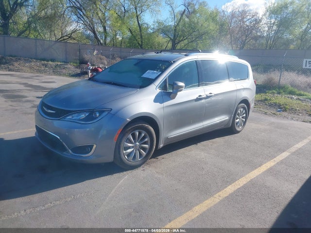 Aukcja sprzedaży 2018 Chrysler Pacifica Touring L, vin: 2C4RC1BGXJR214063, numer aukcji: 44771578