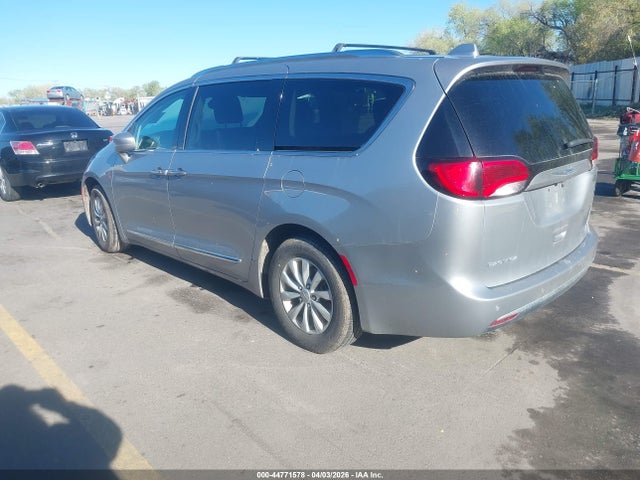 Aukcja sprzedaży 2018 Chrysler Pacifica Touring L, vin: 2C4RC1BGXJR214063, numer aukcji: 44771578