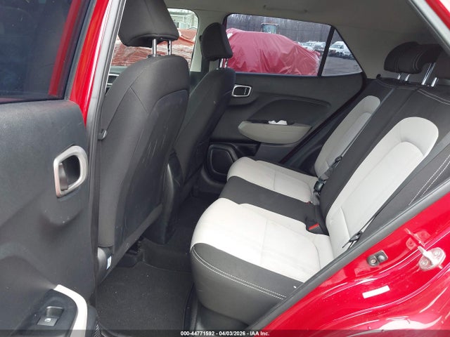 Продажа на аукционе авто 2022 Hyundai Venue Sel, vin: KMHRC8A38NU165716, номер лота: 44771592
