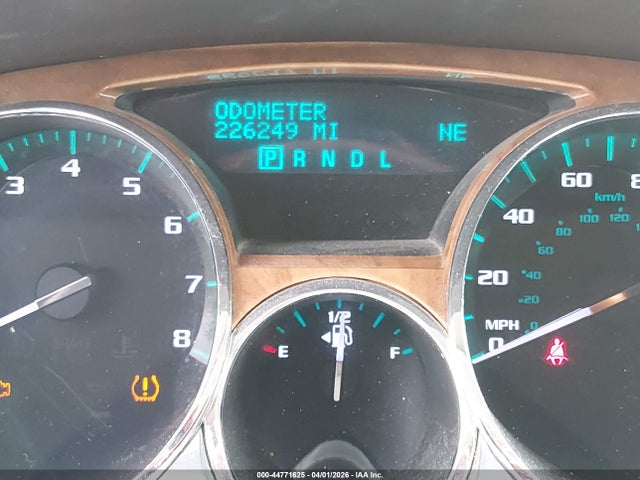 44771625 :رقم المزاد ، 5GALRCEDXAJ210425 vin ، 2010 Buick Enclave 2xl مزاد بيع