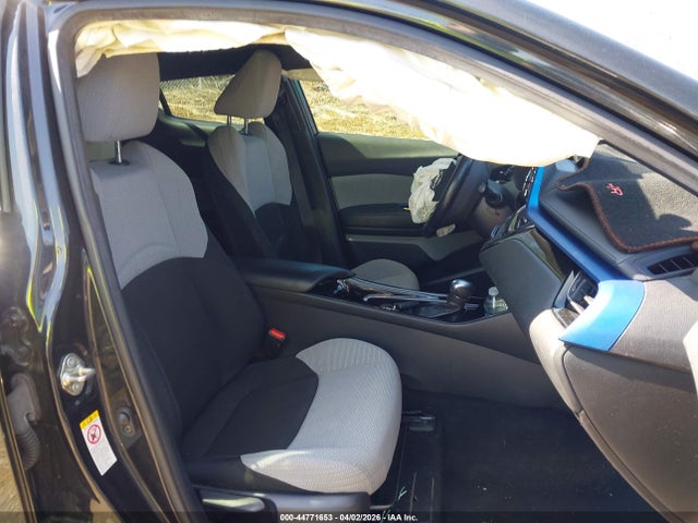 2019 TOYOTA C-HR JTNKHMBX2K1019502 Photo 4