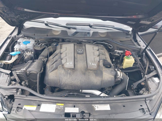 WVGEP9BP6GD007128 Volkswagen Touareg Tdi Sport W/technology