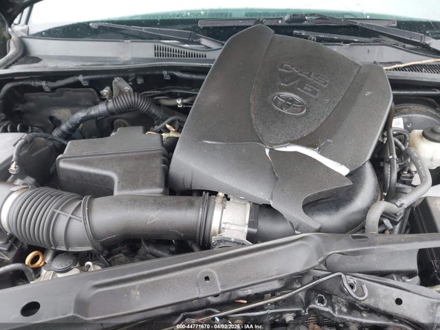 44771670 :رقم المزاد ، 3TYDZ5BN5MT001309 vin ، 2021 Toyota Tacoma Sr5 V6 مزاد بيع