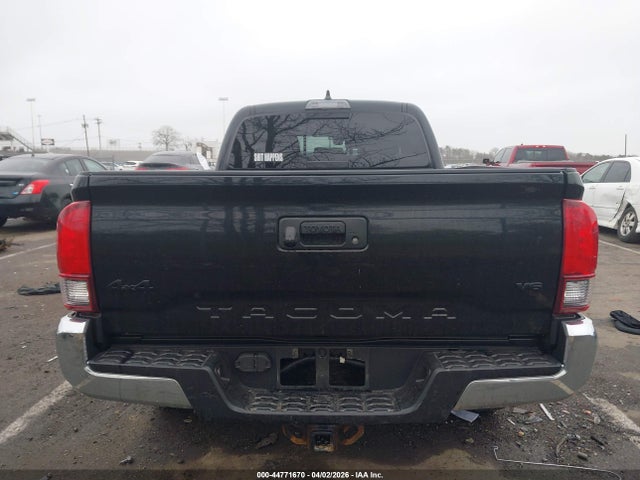 44771670 :رقم المزاد ، 3TYDZ5BN5MT001309 vin ، 2021 Toyota Tacoma Sr5 V6 مزاد بيع