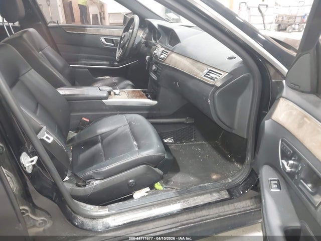 2014 MERCEDES-BENZ E 350 WDDHF8JB6EB057031 Photo 4
