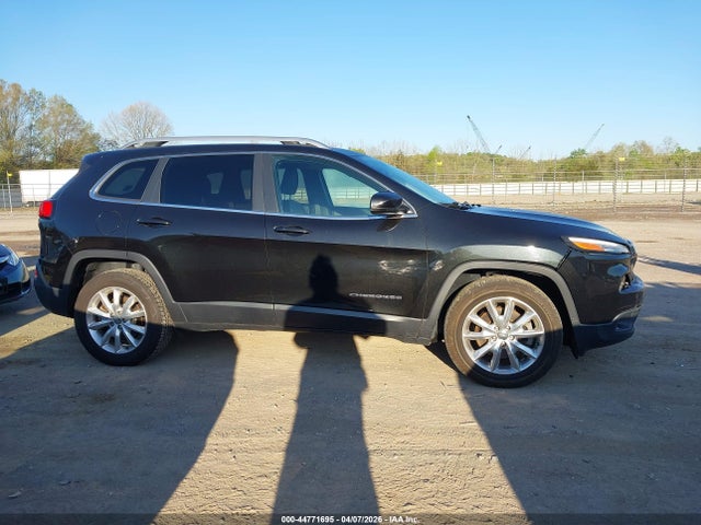 2015 Jeep Cherokee Limited მანქანა იყიდება აუქციონზე, vin: 1C4PJMDS9FW718375, აუქციონის ნომერი: 44771695