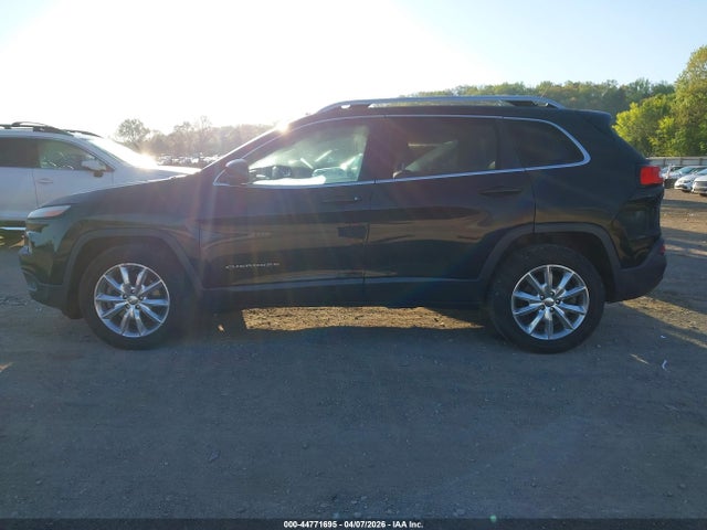 2015 Jeep Cherokee Limited მანქანა იყიდება აუქციონზე, vin: 1C4PJMDS9FW718375, აუქციონის ნომერი: 44771695