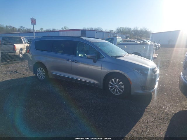 2017 CHRYSLER PACIFICA 2C4RC1BG2HR515548